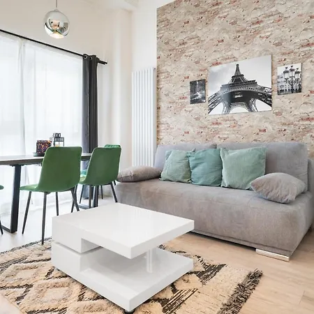 Apartment The Mierendorf Vh Rechts, 2 Up To 4 People Berlin