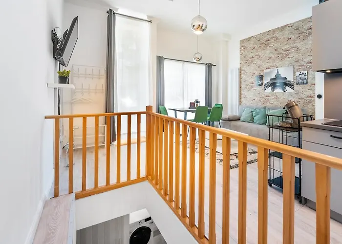 شقة The Mierendorf Ii, Budget Group & Family Apartment, 1br, 1 Living Room, Ideal For 2 - 4 Guests, Self Check In