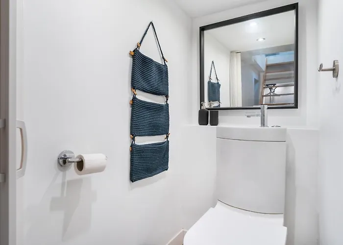 The Mierendorf Ii, Comfortable Group & Family Apartment, 1br, 1 Living Room, Ideal For 2 - 4 Guests * Берлин