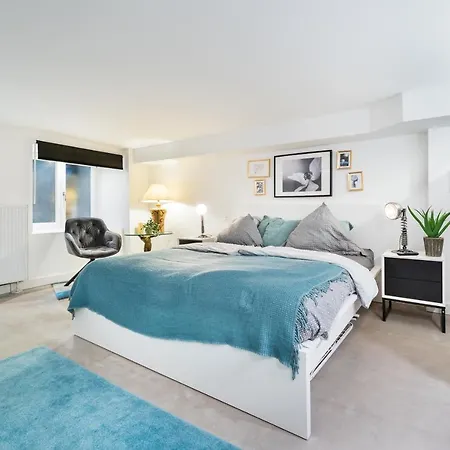 The Mierendorf Ii, Comfortable Group & Family Apartment, 1br, 1 Living Room, Ideal For 2 - 4 Guests Berlin