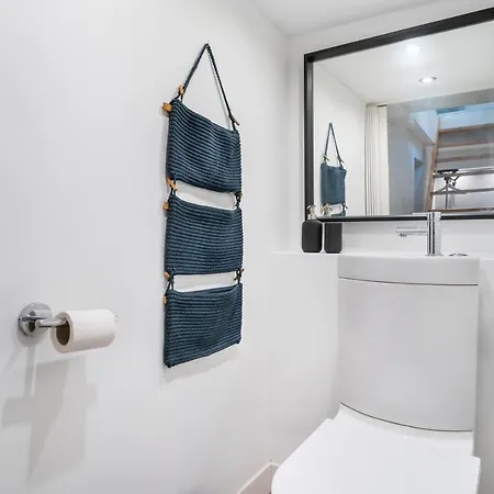 The Mierendorf Ii, Comfortable Group & Family Apartment, 1br, 1 Living Room, Ideal For 2 - 4 Guests * Berlin